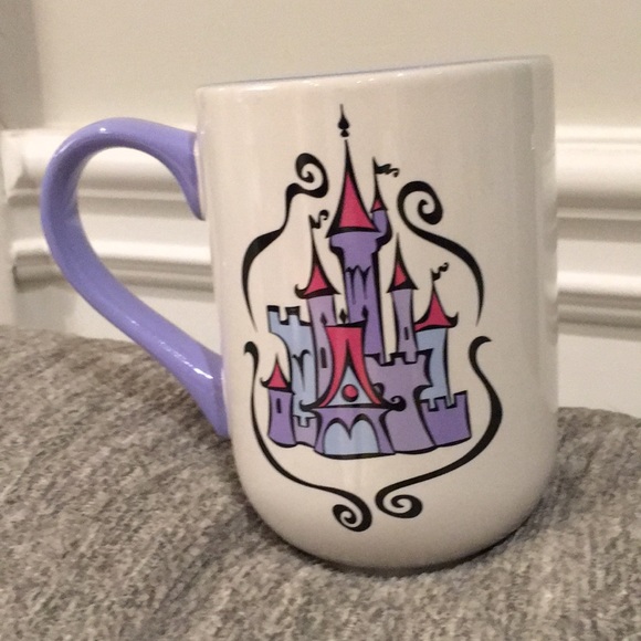 Disney “Winnie the Pooh” coffee mug - Picture 2 of 3